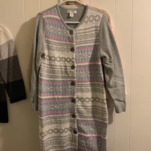 Sweater - Picture 3 of 3